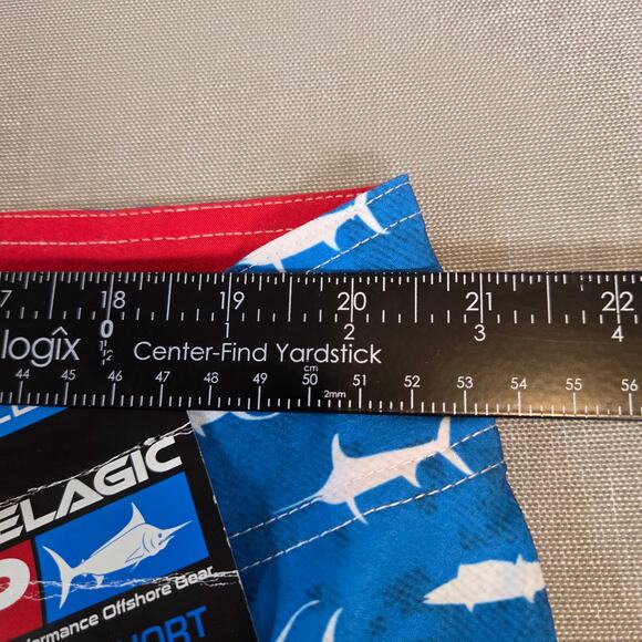 Pelagic USA Flag Board Shorts NWT Size 40 Sharkskin Tech Patriotic Swim - Picture 12 of 15